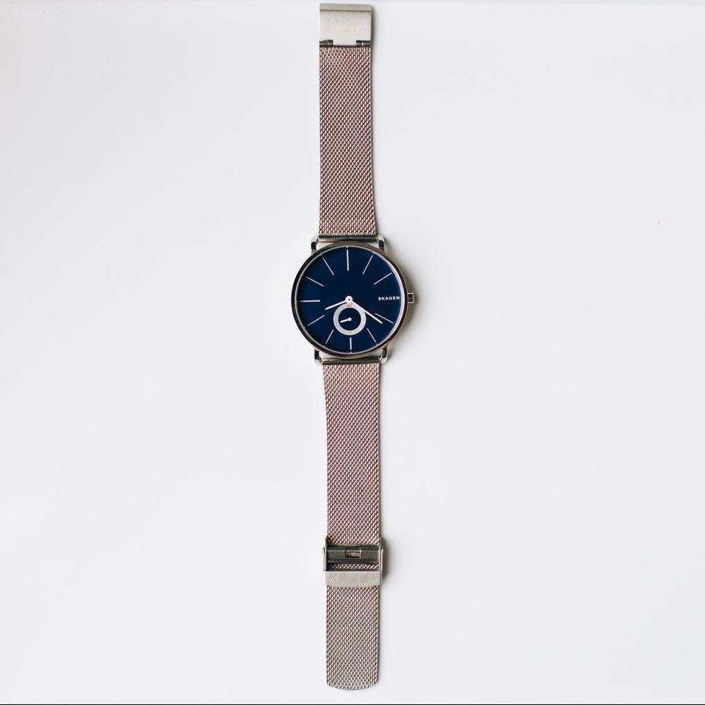 Men’s Skagen blue and gray watch.